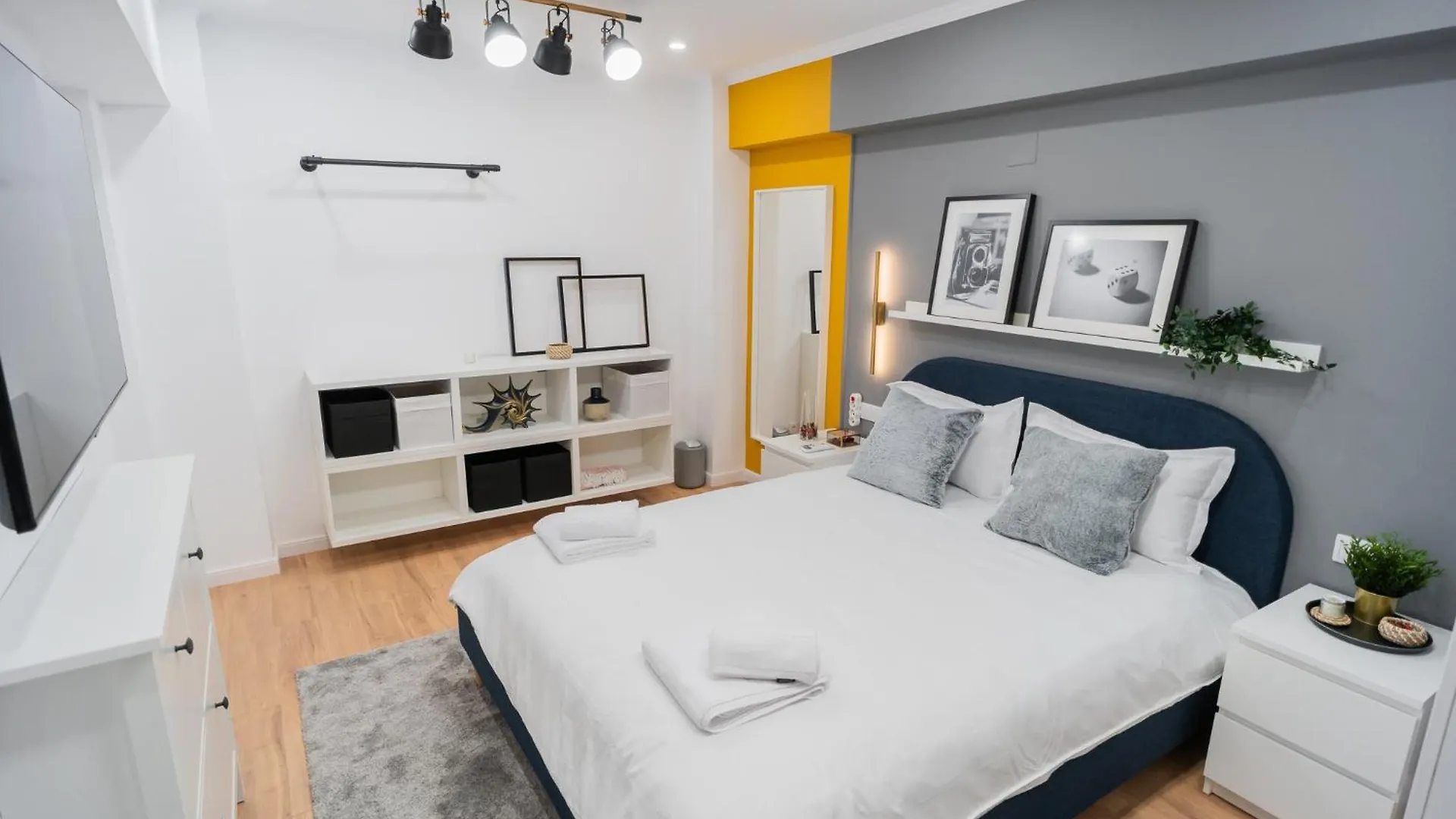 Urban Pearl - Old Town - Unique 4Br/3Ba Apartment Bucharest