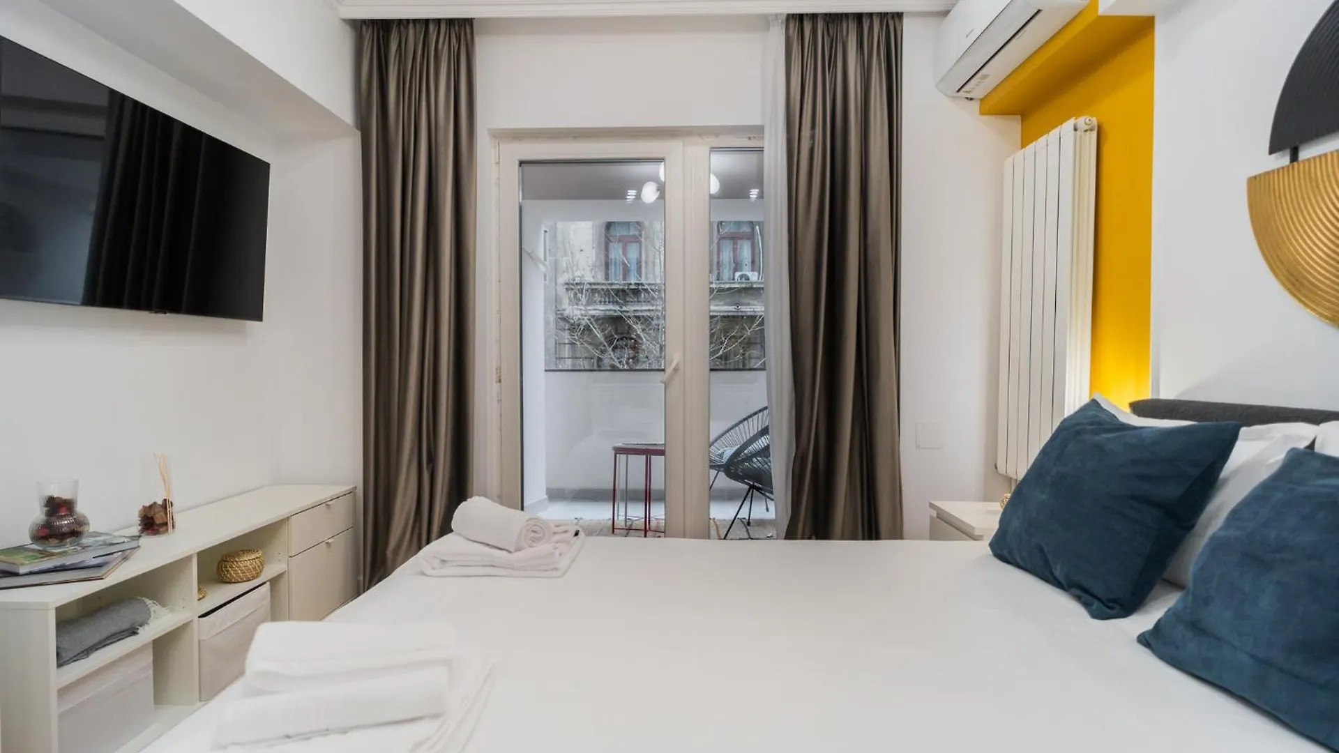 Urban Pearl - Old Town - Unique 4Br/3Ba Apartment Bucharest