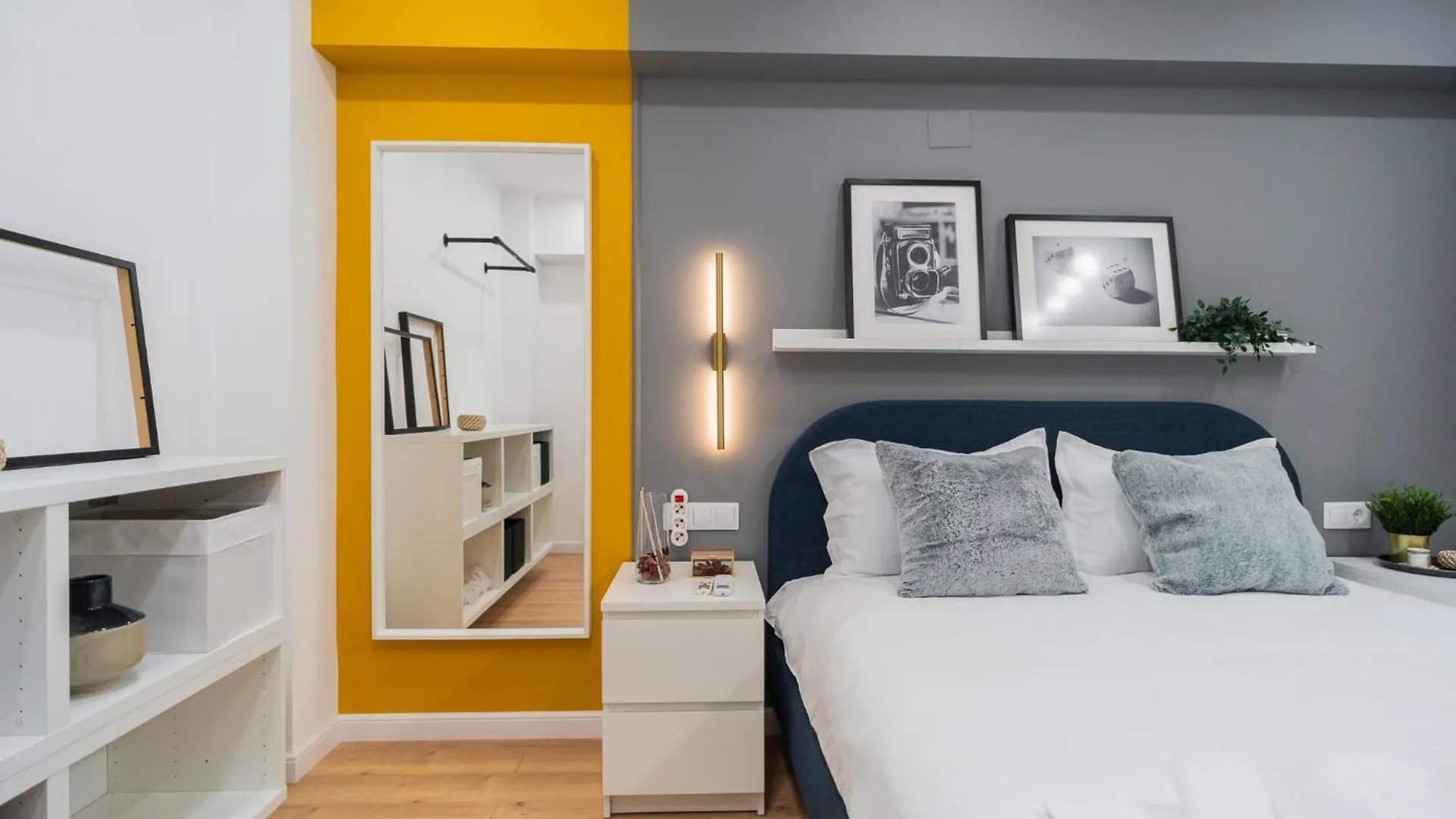 Urban Pearl - Old Town - Unique 4Br/3Ba Apartment Bucharest Romania