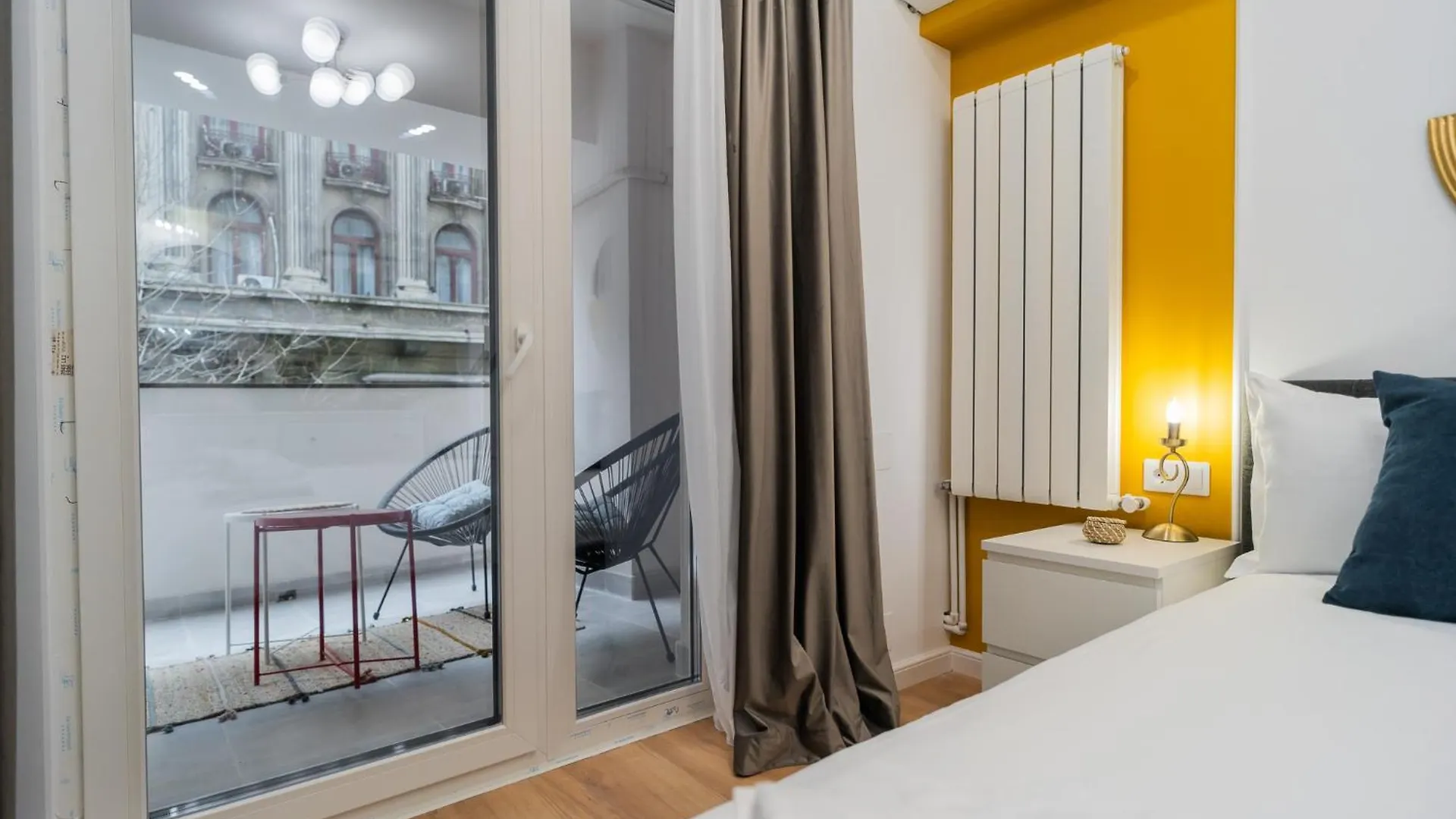 Urban Pearl - Old Town - Unique 4Br/3Ba Apartment Bucharest